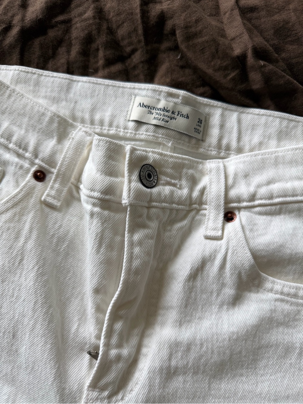 Abercrombie & Fitch-White Denim Jeans 26L